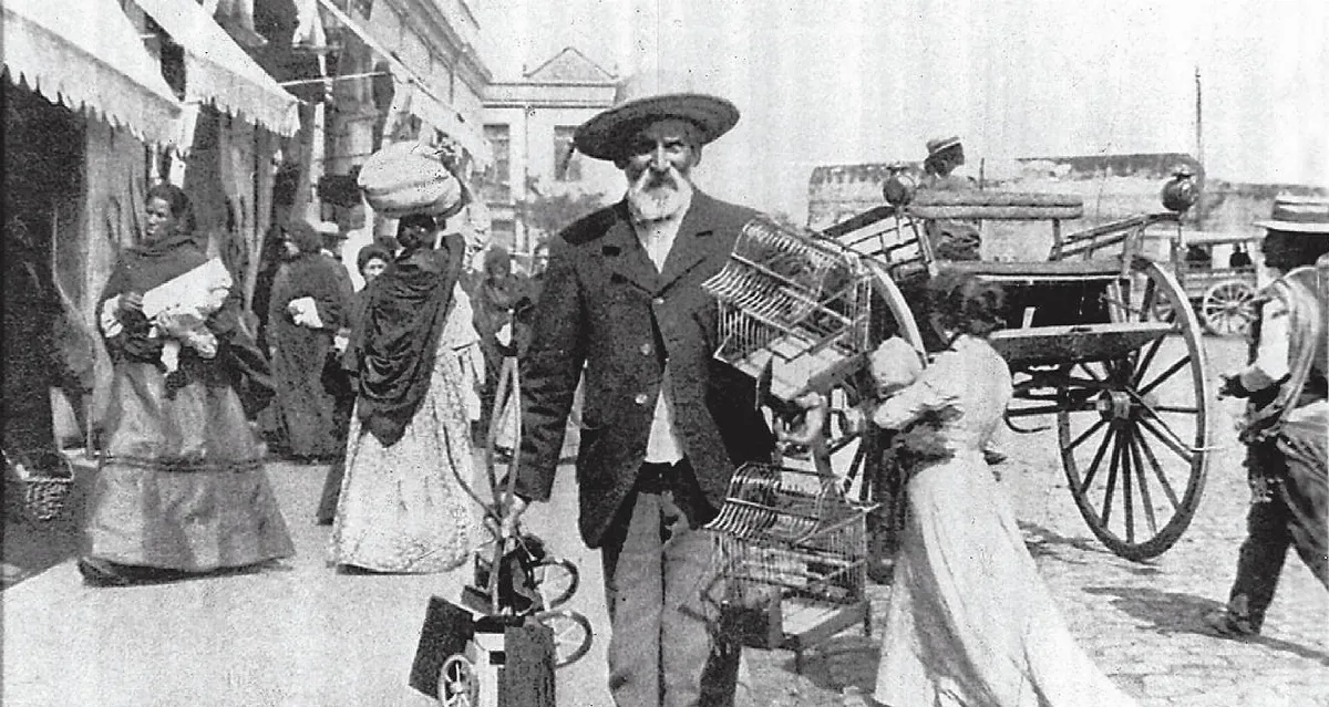 Vendedor ambulante en Chile, inicios siglo XX. — Década de 1910 | Chile de Ayer