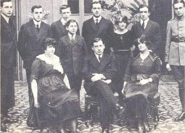 La Familia chilena Alessandri en 1920. — aprox. 1920 | Chile de Ayer