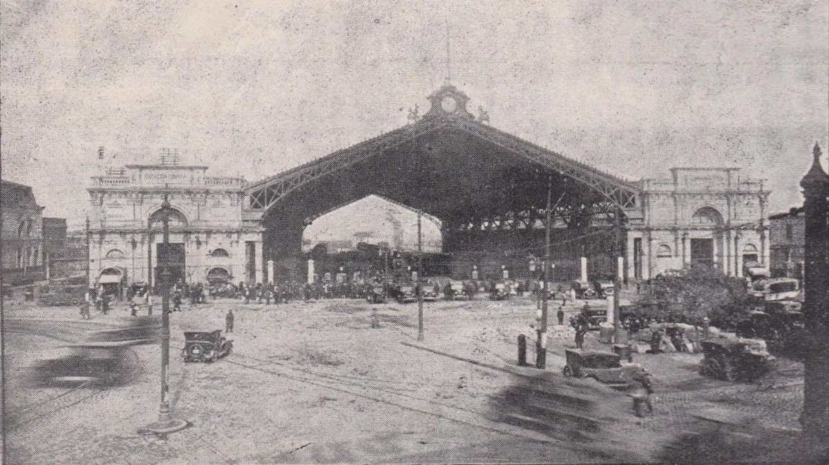 Frontis de la Estación Central, circa 1929 — aprox. 1929 | Chile de Ayer
