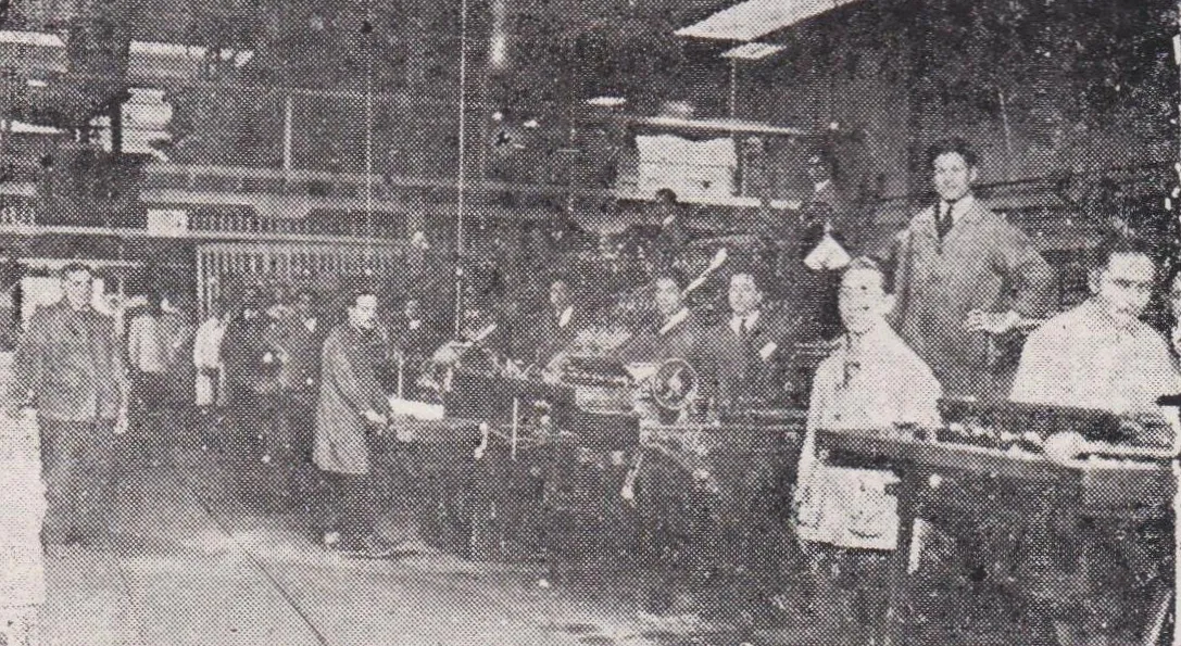 Imprenta de los FF.CC., taller de prensas, circa 1929 — aprox. 1929 | Chile de Ayer