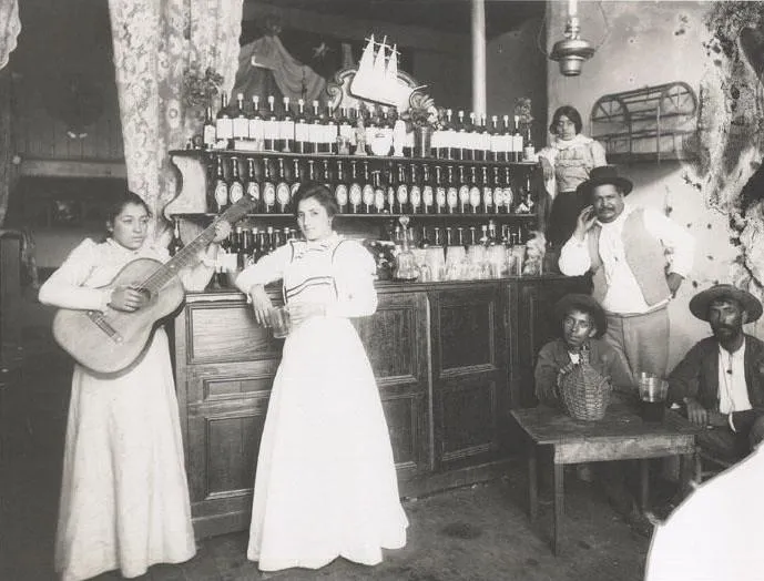Antigua Cantina de Valparaíso. — aprox. 1890–1930 | Chile de Ayer