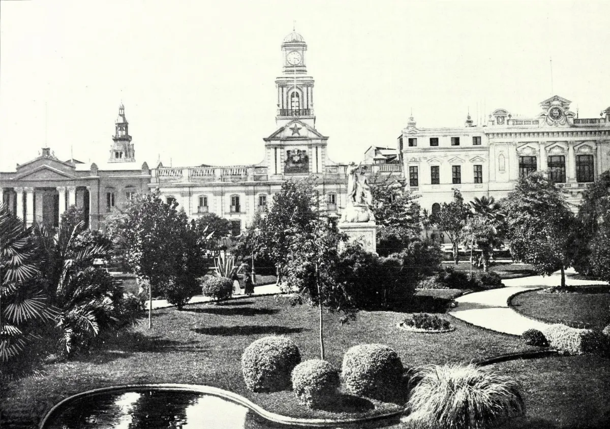 Plaza de Armas de Santiago, 1904 — aprox. 1904 | Chile de Ayer