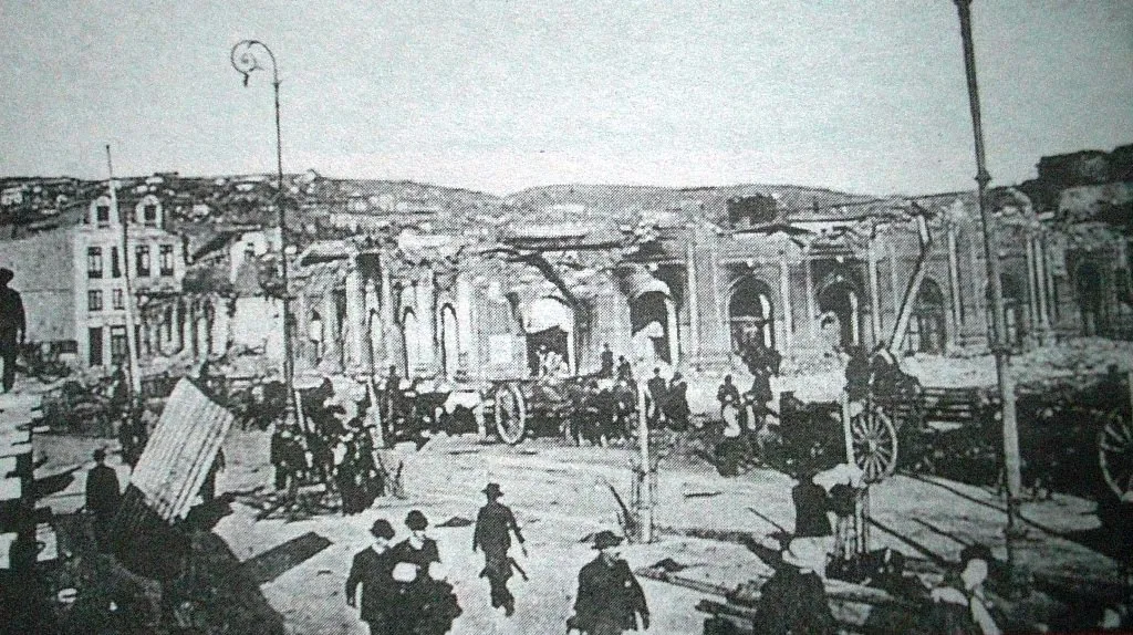Destrucción en Valparaíso luego de terremoto de 1906 — aprox. 1906 | Chile de Ayer