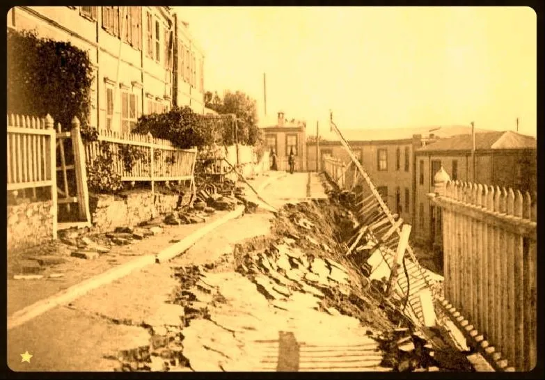 Paseo Atkinson luego del Terremoto del 16 de Agosto de 1906 en Valparaíso. — aprox. 1906 | Chile de Ayer