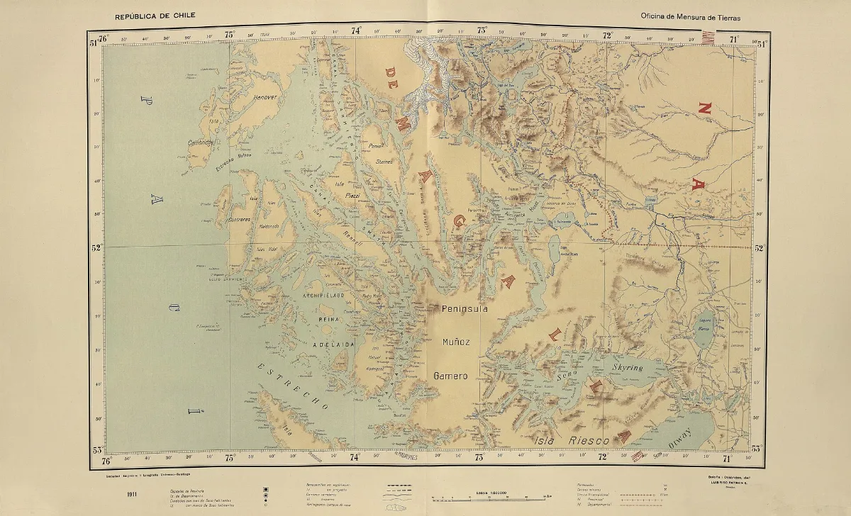 Lámina del Atlas Centenario de Chile (1911): Península Muñoz Gamero y archipiélagos de Magallanes — aprox. 1910 | Chile de Ayer