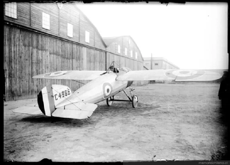 Avión H. P. 110 — 1915 | Chile de Ayer