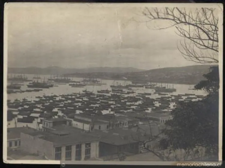 Bahía de Valparaíso, 18 de septiembre 1910 — 1910 | Chile de Ayer