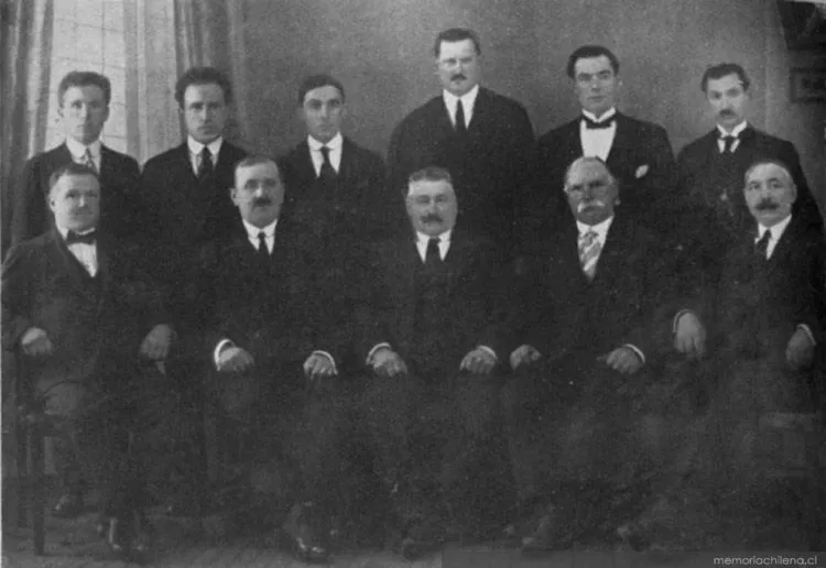 Directorio de Círculo Italiano de Punta Arenas, 1926 — 1926 | Chile de Ayer