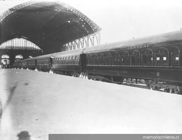 Estación Mapocho, hacia 1940 — 1940 | Chile de Ayer