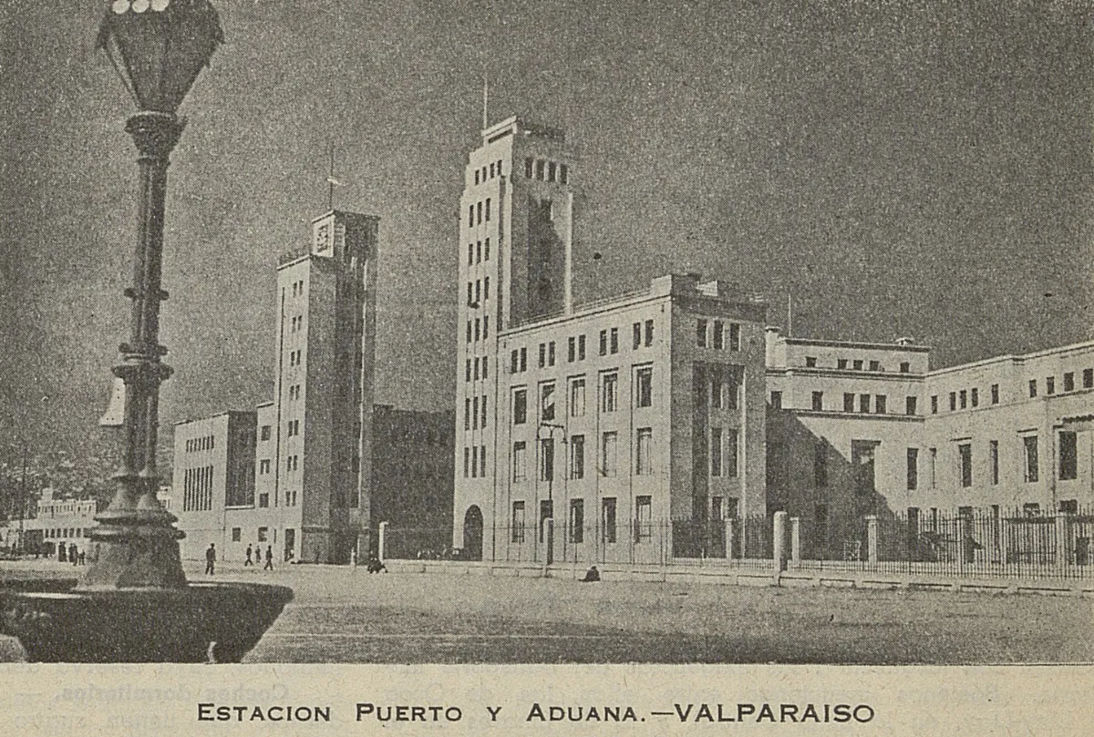 Estación Puerto y Aduana, Valparaíso, 1940 — 1940 | Chile de Ayer
