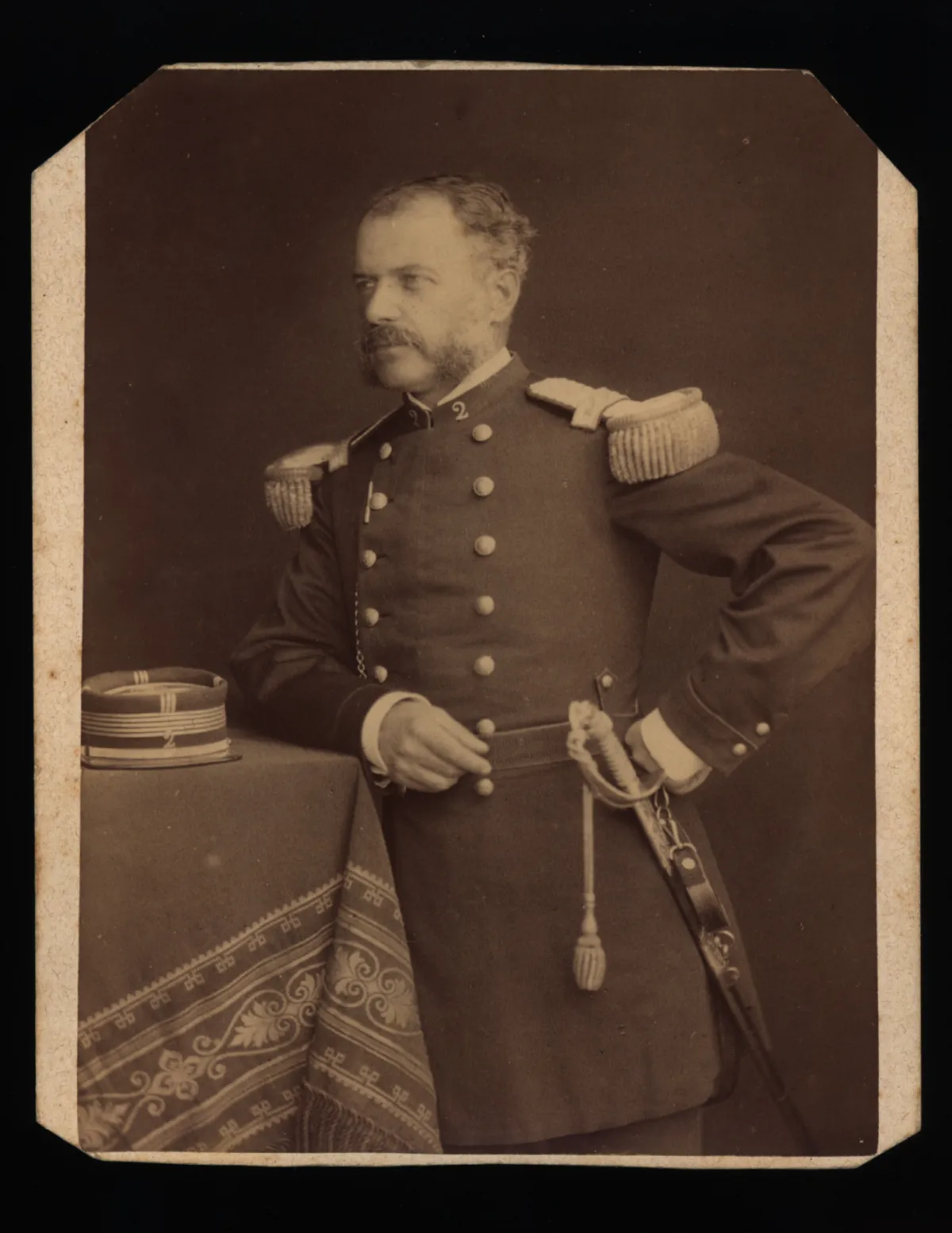 Eleuterio Ramírez Molina, retrato de medio cuerpo con uniforme, hacia 1879 — 1879 | Chile de Ayer