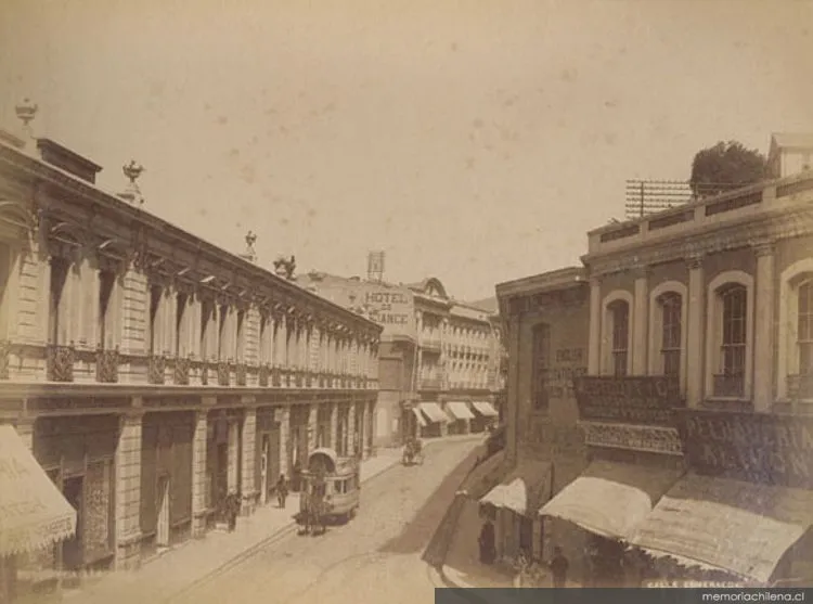 Calle Esmeralda, hacia 1890 — 1890 | Chile de Ayer