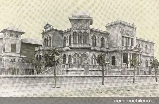 Casa de Guillermo Arriagada, en la Avenida Libertad, hacia 1913 — 1913 | Chile de Ayer