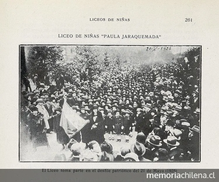 Liceo de Niñas " — 1925 | Chile de Ayer