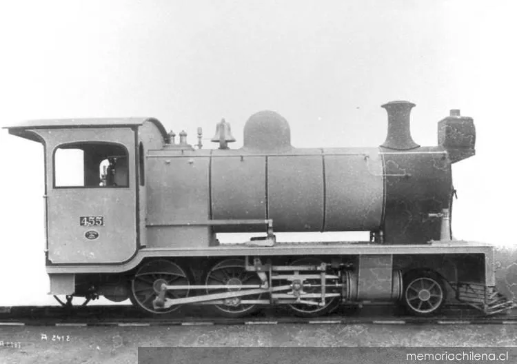 Locomotora a vapor, ferrocarril de Talca a Constitución, 1907 — 1907 | Chile de Ayer