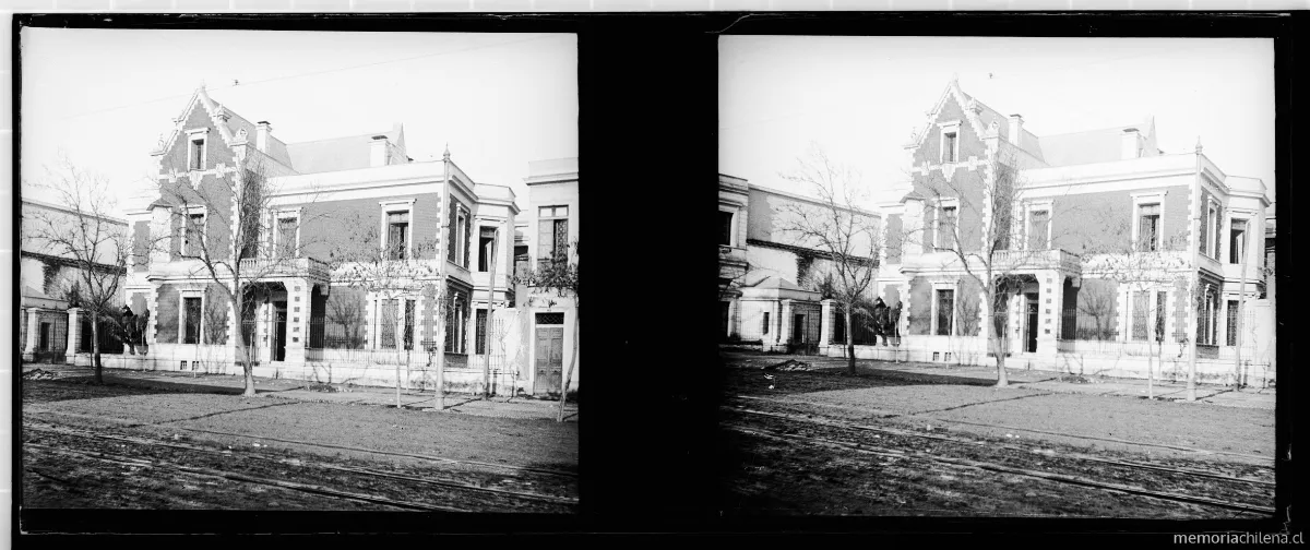 Casa de la Sra. Morla, Alameda, Santiago, 1906 — 1906 | Chile de Ayer