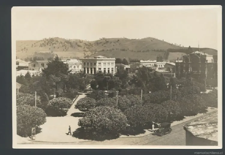 Plaza de Armas de Temuco — 1940 | Chile de Ayer