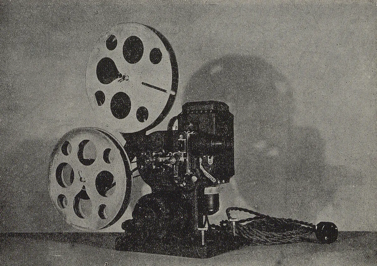Proyector De Vry, Instituto de Cinematografía Educativa, 1932 — 1932 | Chile de Ayer