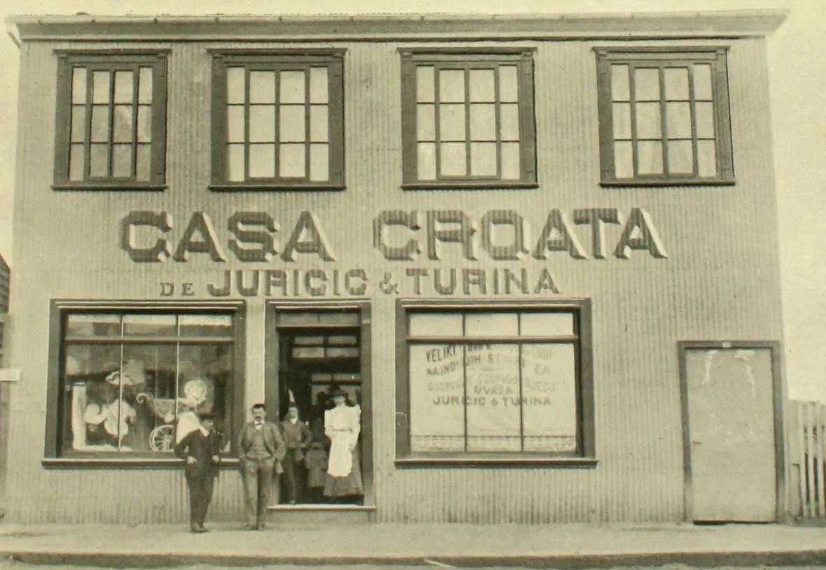 Casa Croata de Juricic y Turina, Porvenir, Tierra del Fuego, 1906 — 1906 | Chile de Ayer