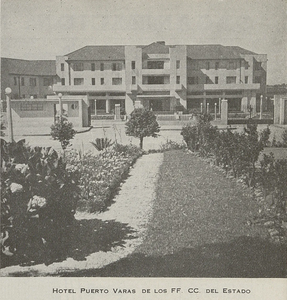 Hotel Puerto Varas, 1943 — 1943 | Chile de Ayer