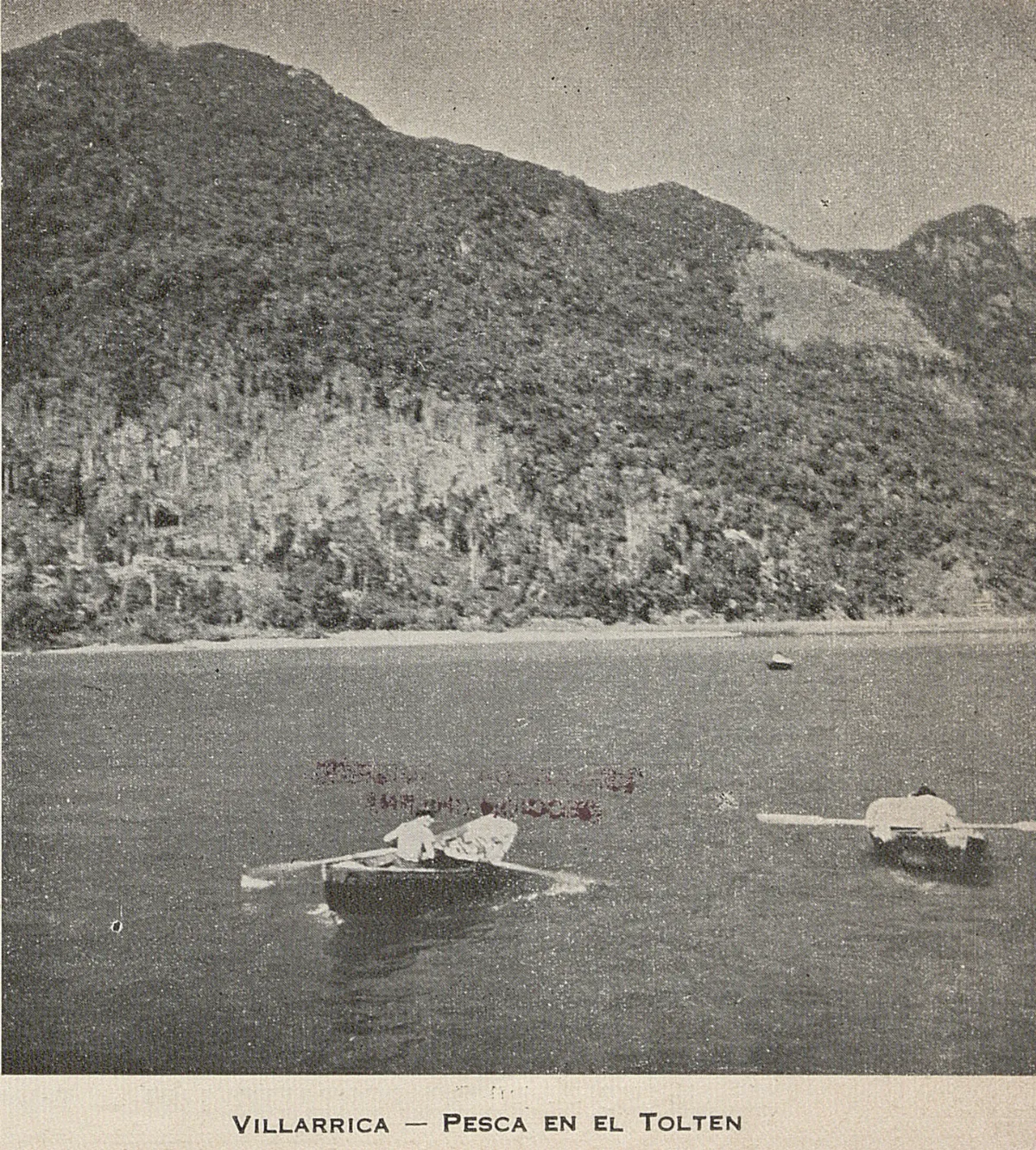Pesca en el río Toltén, 1946 — 1946 | Chile de Ayer
