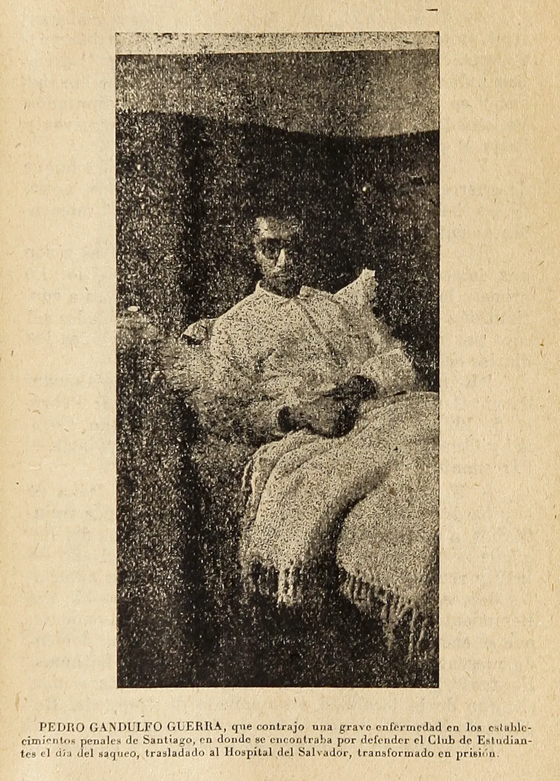 Pedro Gandulfo Guerra en el Hospital del Salvador, 1920 — 1920 | Chile de Ayer