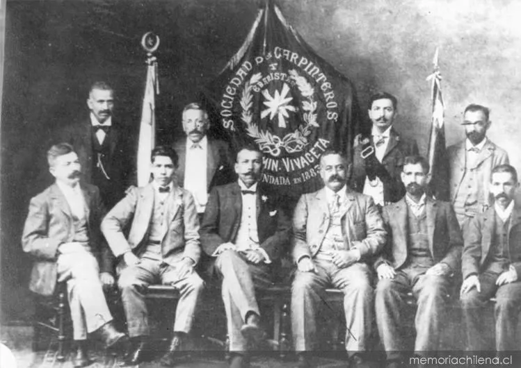 Sociedad de Socorros Mutuos Fermín Vivaceta, 1912 — 1912 | Chile de Ayer