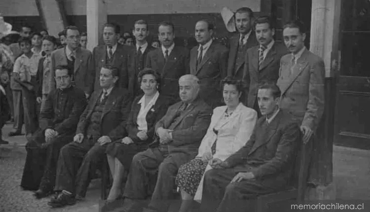 Óscar Castro en el Liceo de Rancagua, 1940 — 1940 | Chile de Ayer
