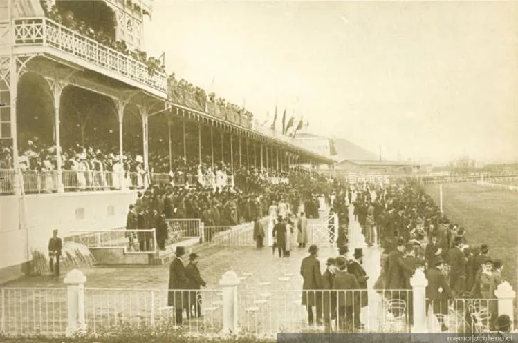 Carreras del 20 de septiembre en el Club Hípico, hacia 1904 — 1987 | Chile de Ayer