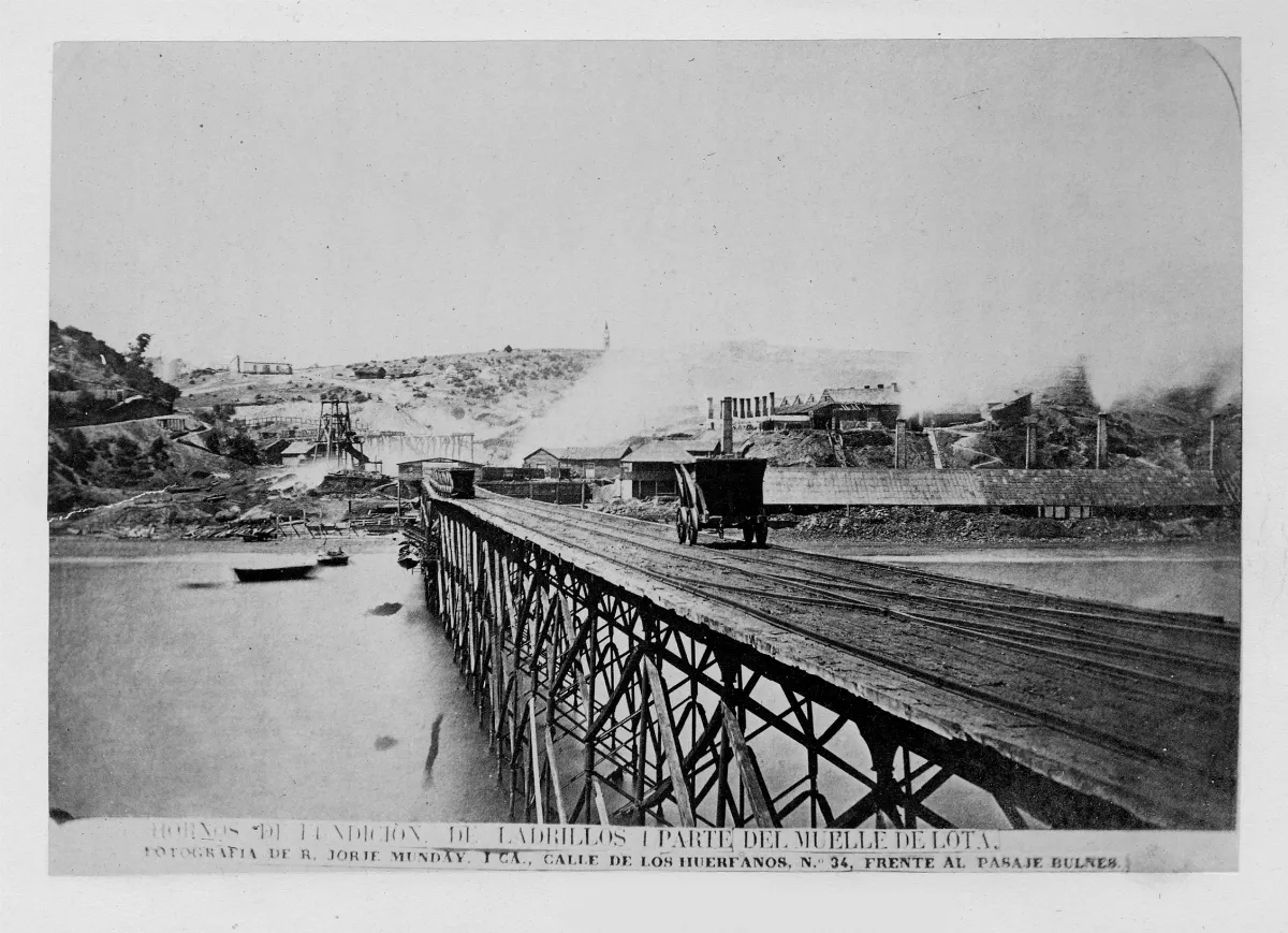 Muelle y hornos de fundición de ladrillos, Lota — 1852 | Chile de Ayer