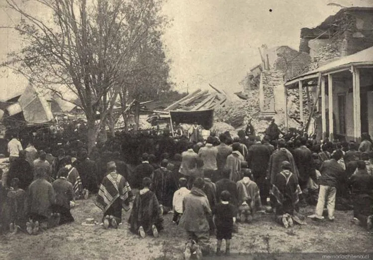 Misa al aire libre, Llay-Llay, 1906 — 1906 | Chile de Ayer