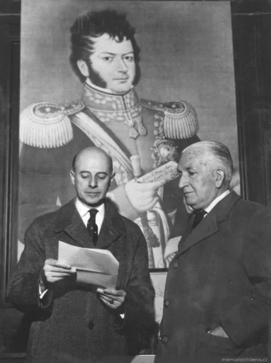 Jaime Eyzaguirre, en la conmemoración de los 100 años de la muerte de Bernardo O'Higgins, hacia 1946 — 1946 | Chile de Ayer