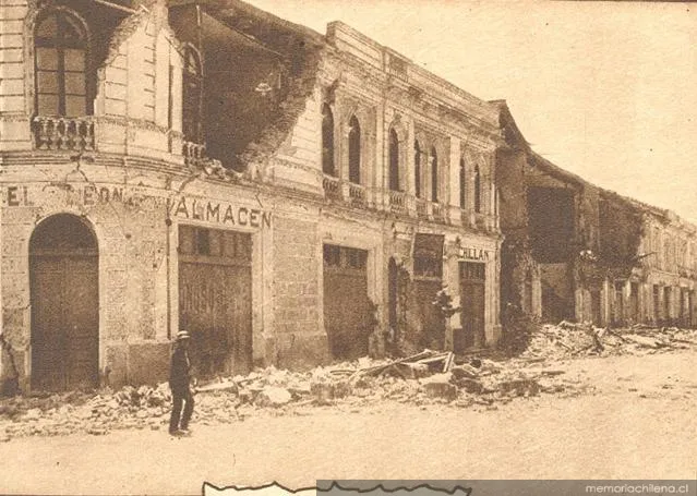 Consecuencias del terremoto de Talca: calle 6 Oriente, 1928 — 1928 | Chile de Ayer
