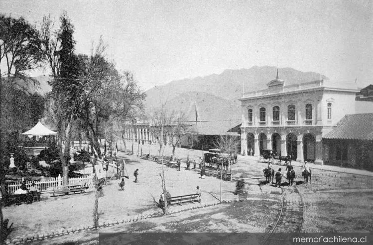 Plaza de Armas de San Felipe, hacia 1900 — 1900 | Chile de Ayer