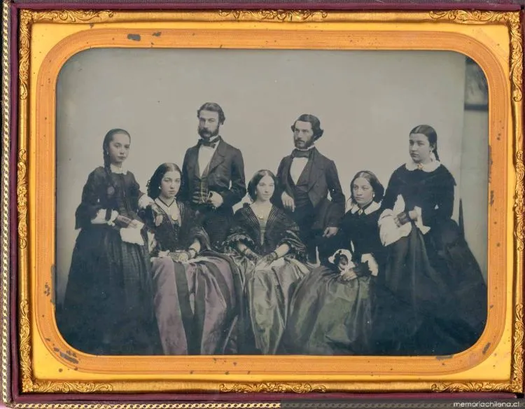 Grupo de personas, hacia 1850 — 1850 | Chile de Ayer