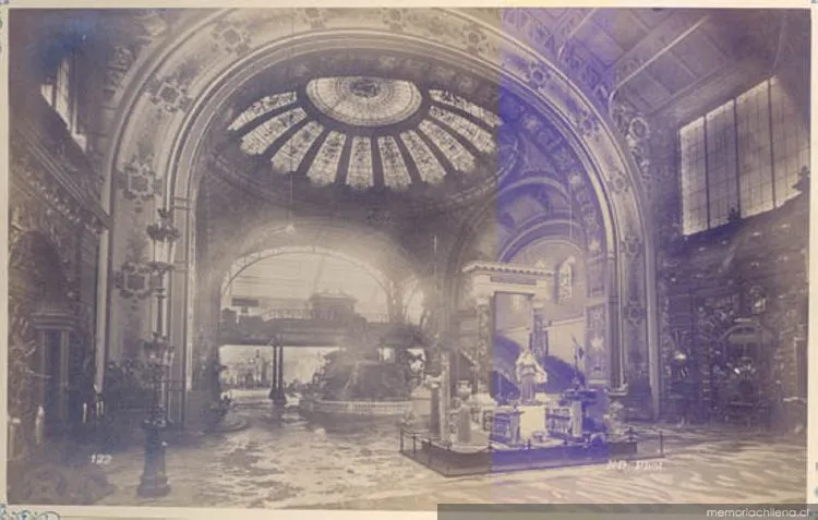 Vestíbulo y cúpula del Palacio de Industrias Diversas, 1889 — 1889 | Chile de Ayer