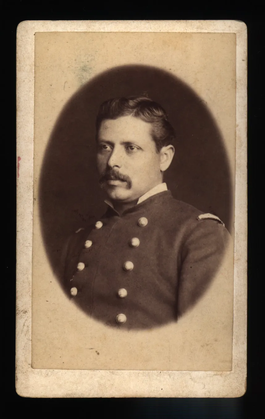 Rodolfo Villagrán, Sargento Mayor de Graneros a Caballo, hacia 1880 — 1880 | Chile de Ayer