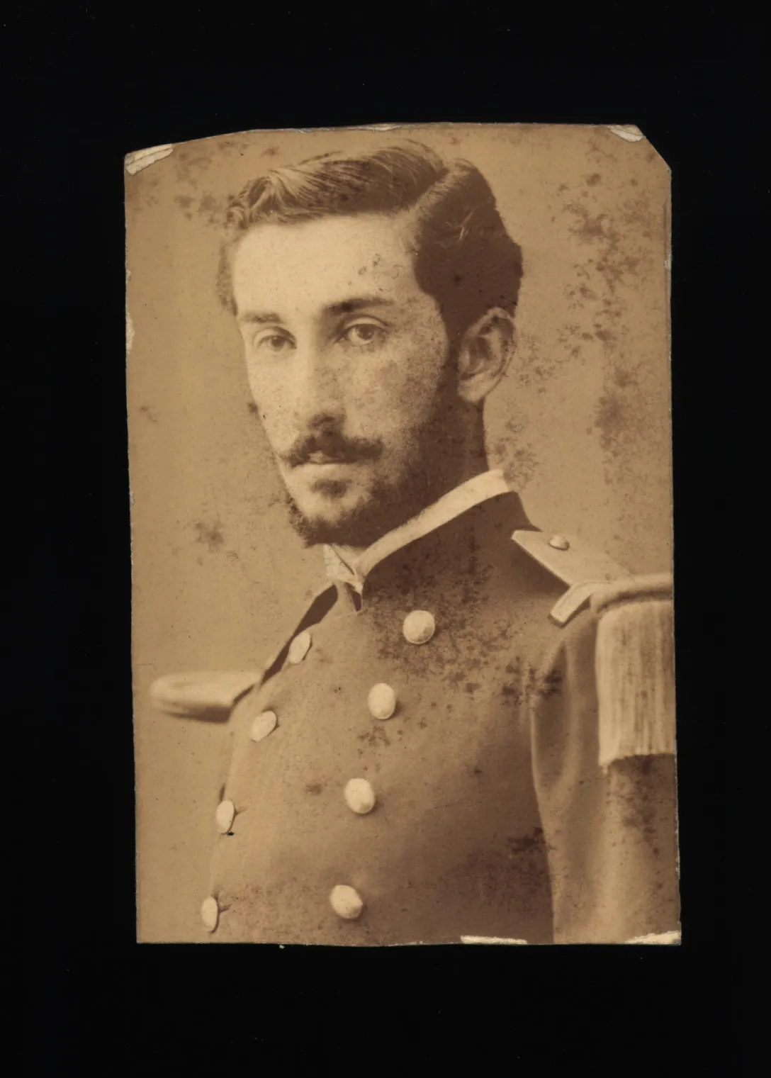 Roberto Aldunate Bascuñan, teniente de artillería, hacia 1880 — 1880 | Chile de Ayer