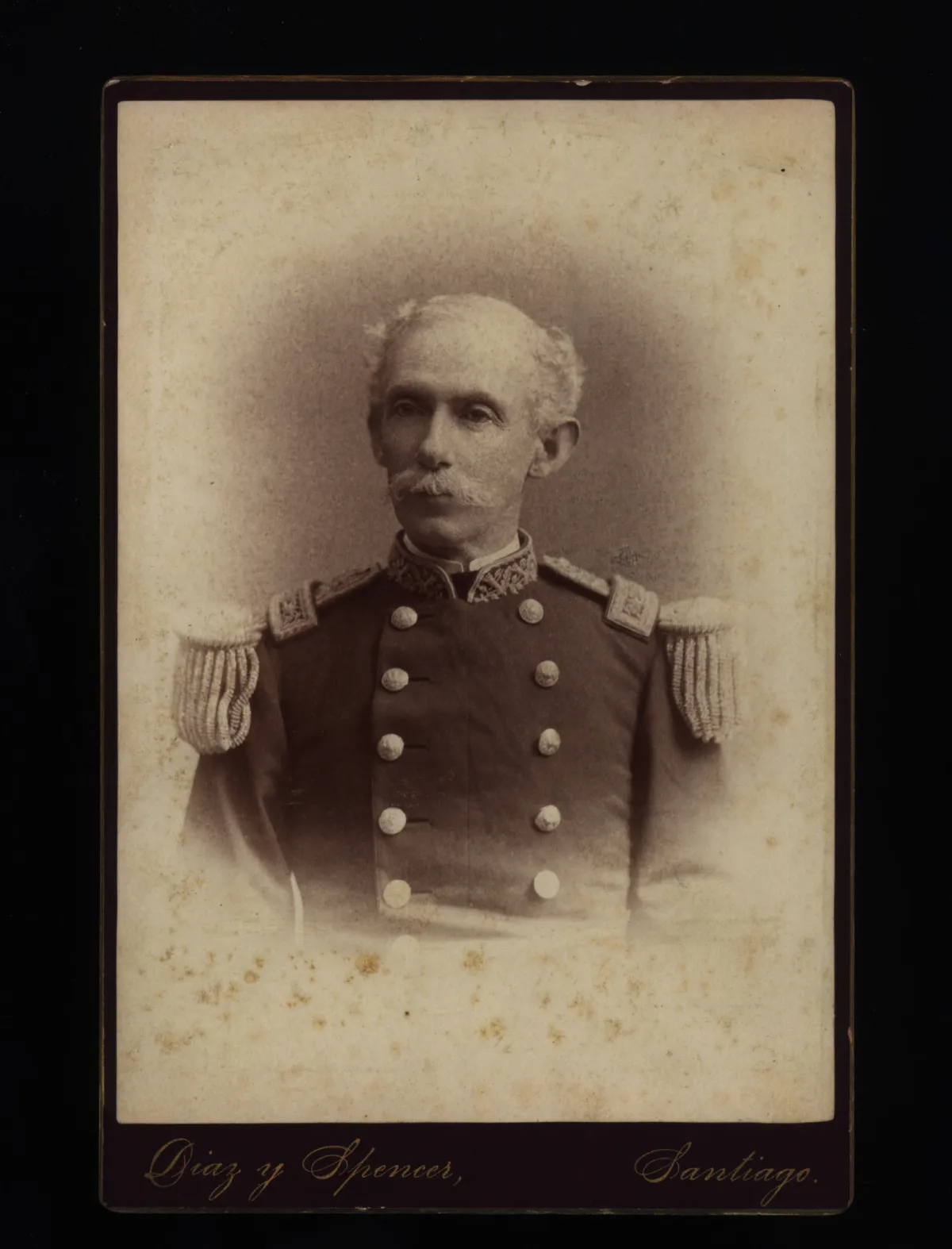 Retrato de hombre con uniforme, Aldunate, hacia 1880 — 1880 | Chile de Ayer