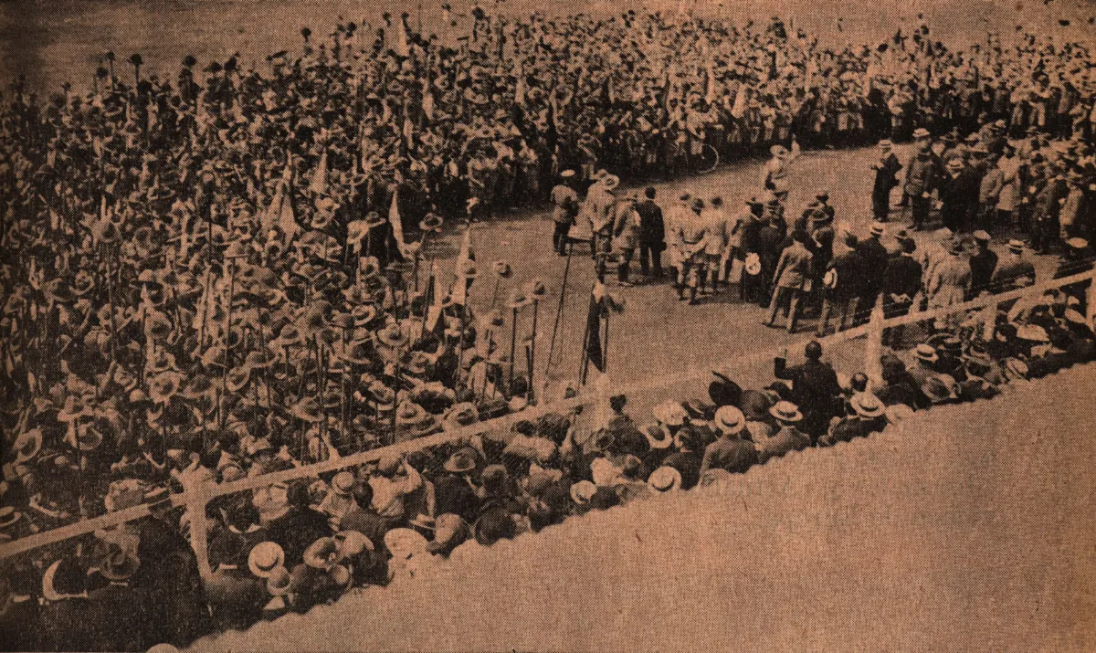 El Parque Cousiño en el documental Las festividades patrias, 1915 — 1915 | Chile de Ayer