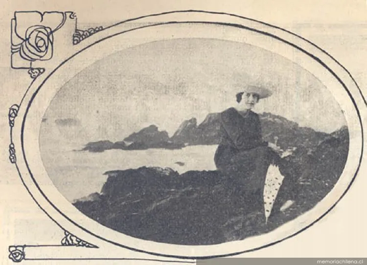 Magdalena Petit en las rocas de Pichilemu, 1918 — 1918 | Chile de Ayer
