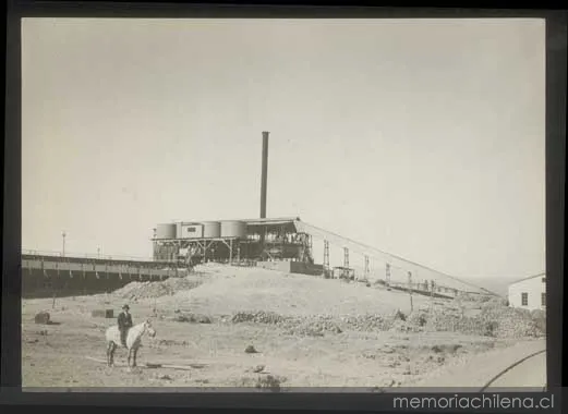 Instalaciones de la Oficina Salitrera Lina, 1918 — 1918 | Chile de Ayer