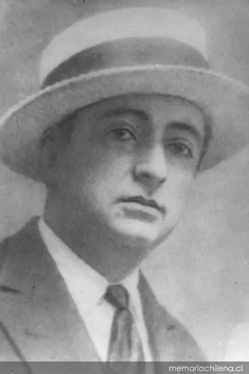 Joaquín Edwards Bello, hacia 1930 — 1930 | Chile de Ayer
