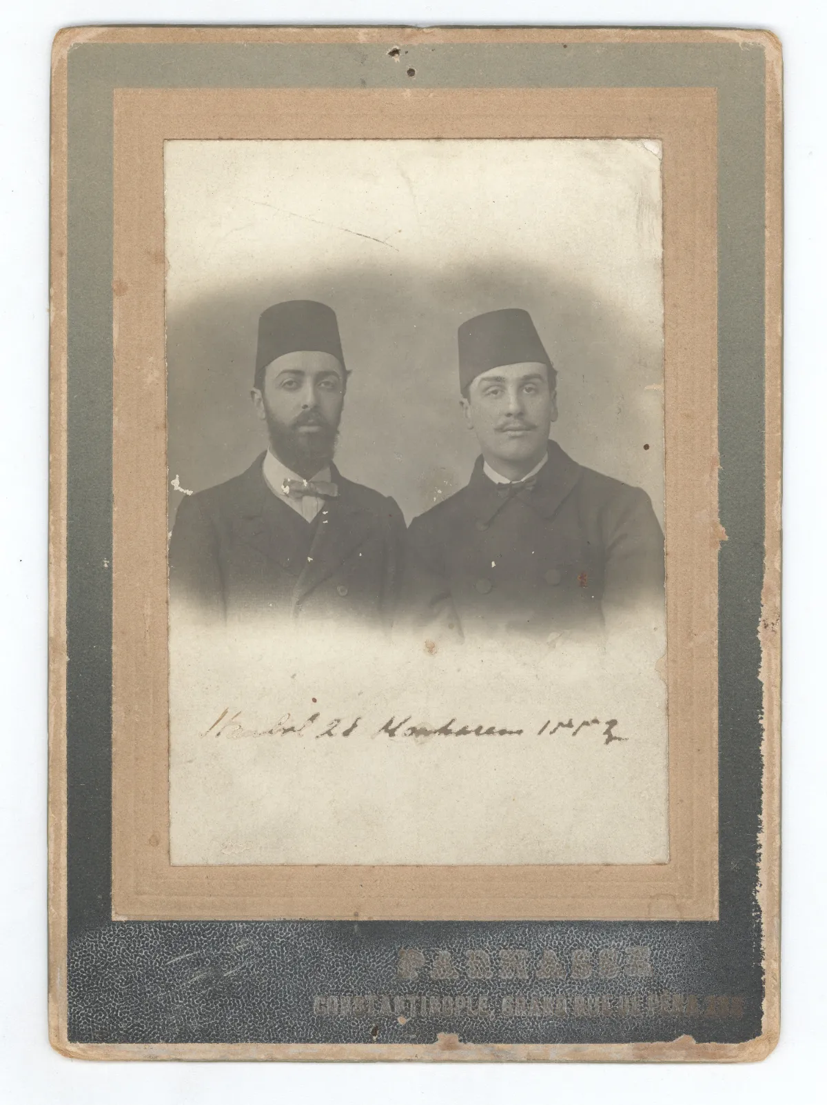 Rafael Valdés junto a Augusto D'Halmar en Estambul — aprox. 1900 | Chile de Ayer