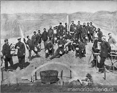 Militares en el campamento de Antofagasta, hacia 1880 — 1880 | Chile de Ayer