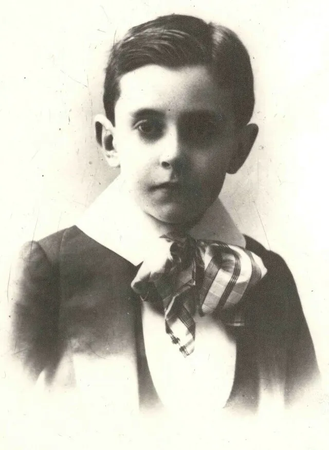 Vicente Huidobro de niño — aprox. 1900 | Chile de Ayer