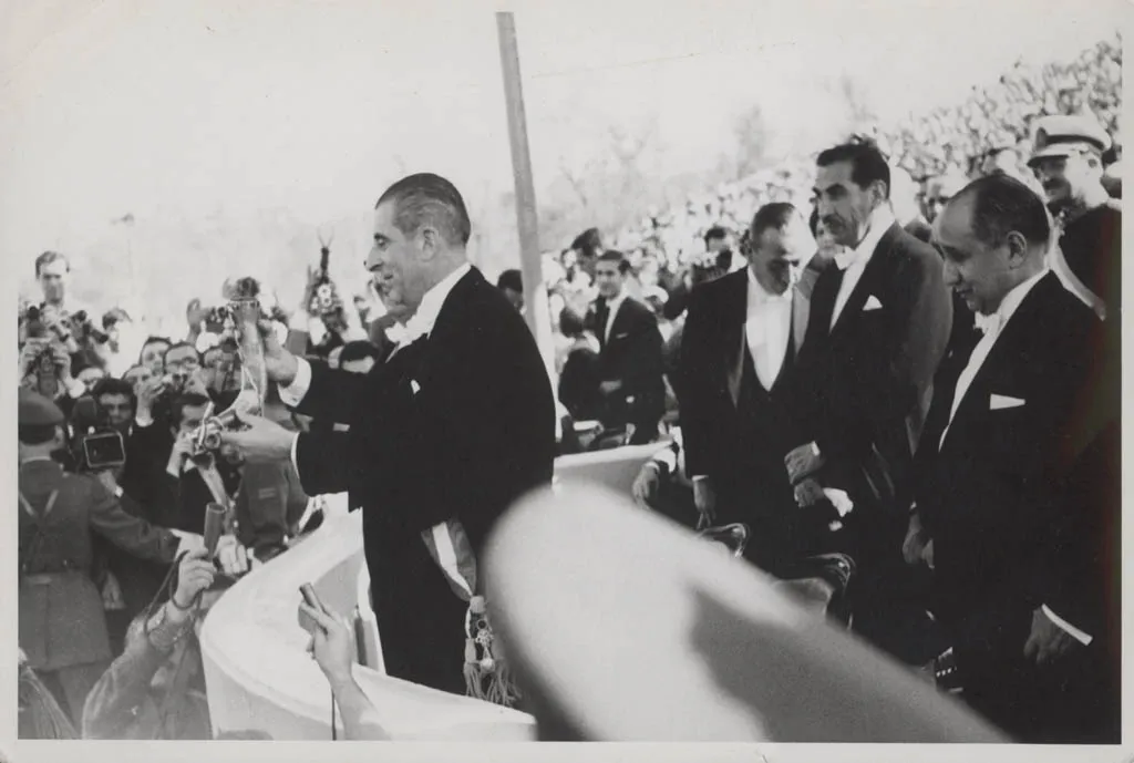 Eduardo Frei Montalva en la Parada Militar de 1964 — 1964 | Chile de Ayer