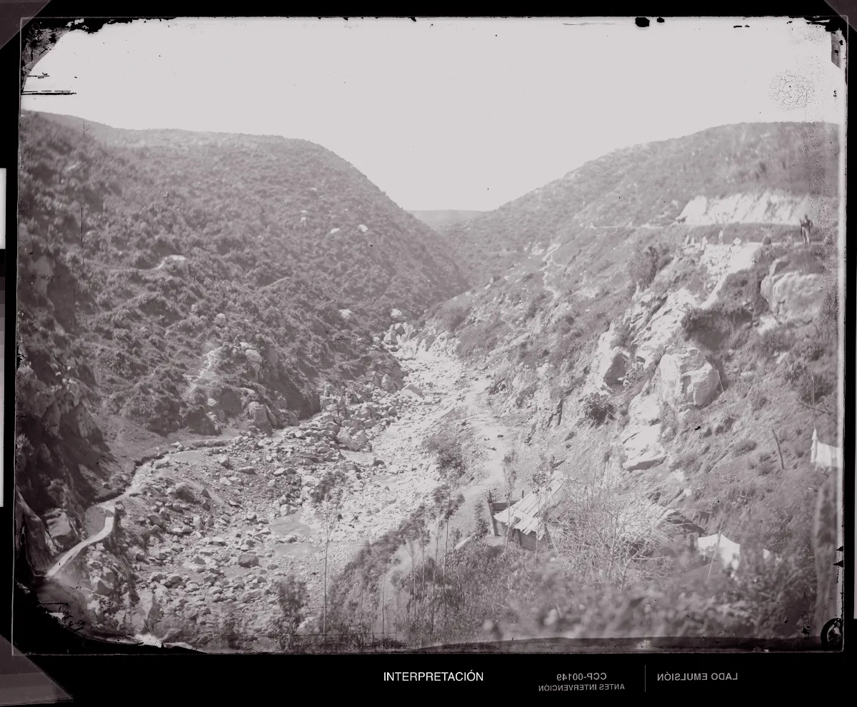 [Camino de Valparaíso a Santiago] — 1863–1864 | Chile de Ayer