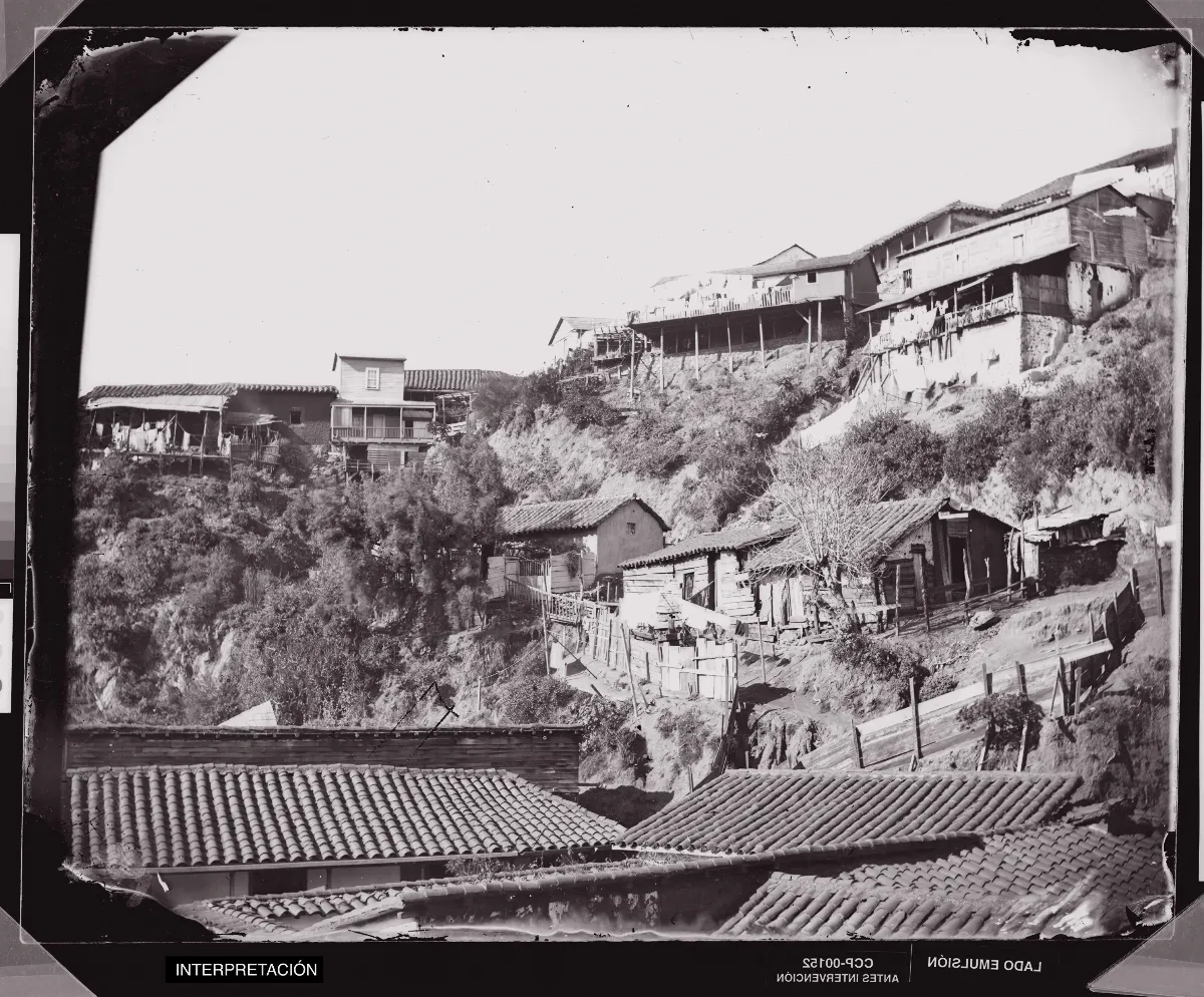 [Casas en Valparaíso] — 1863–1864 | Chile de Ayer