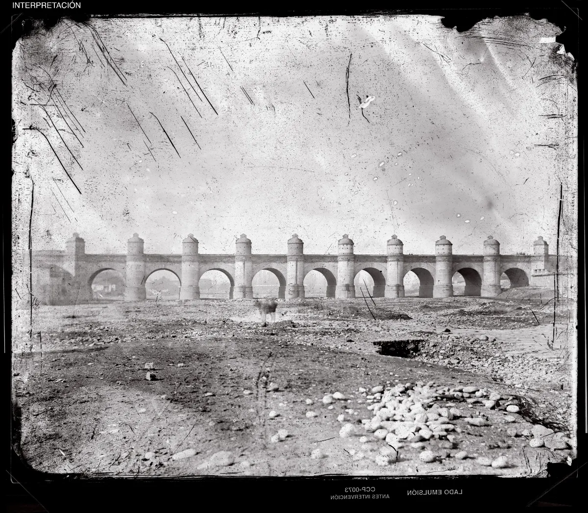 [Puente sobre el Mapocho] — 1863–1864 | Chile de Ayer
